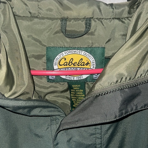 Cabela's Green Raincoat with Utility Design - Picture 6 of 9